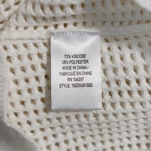 Milly Minis Perforated Cardigan Sweater, Size 2 ~ NWT - Picture 8 of 10